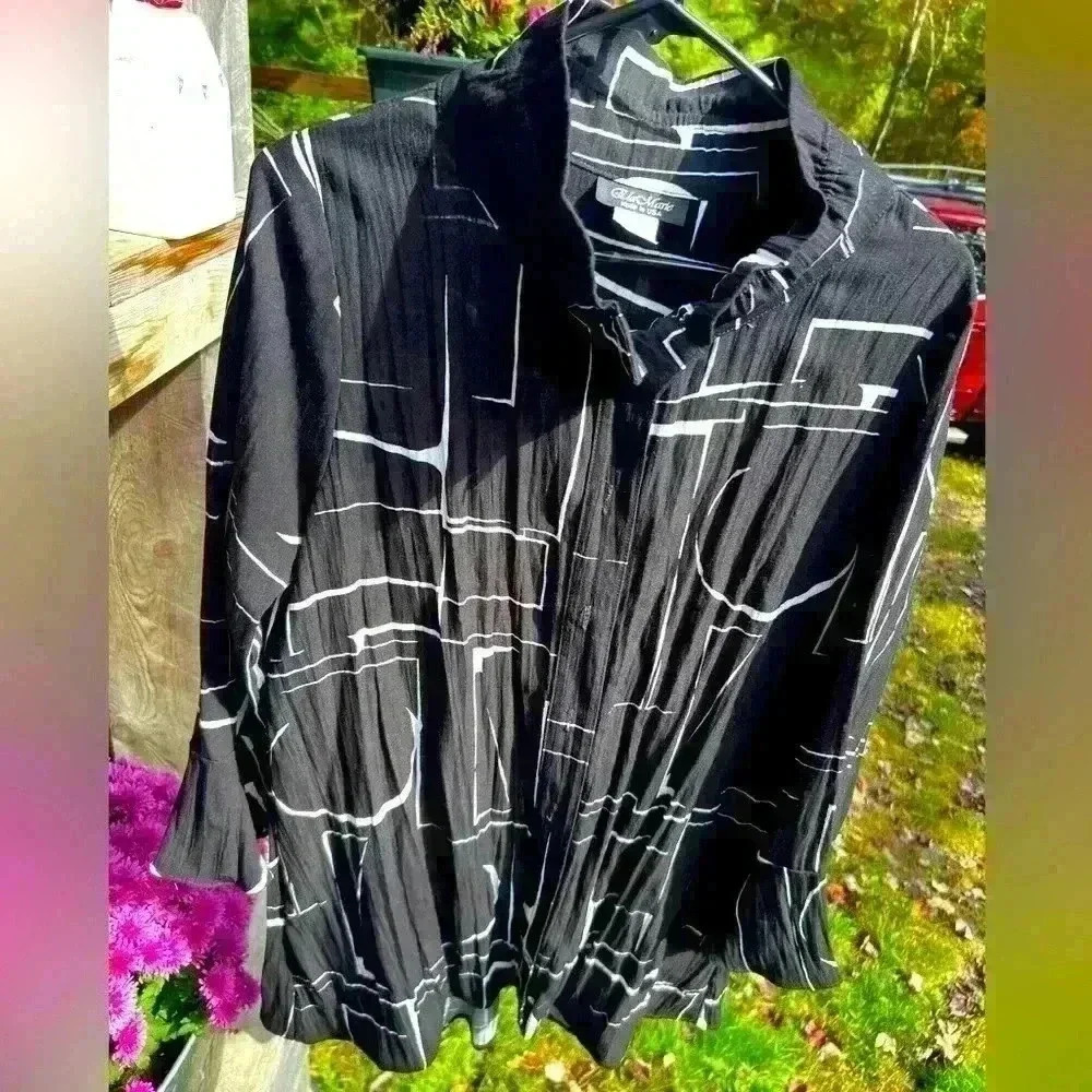 Ela Marie‎ Swing Shirt in Black & White Butterfly Sleeve & Zip Back Womens Sz L